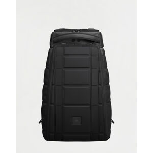 Batoh Db Hugger Backpack 25L Black Out 25 l