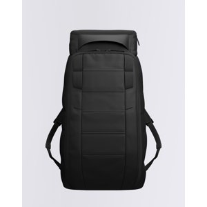 Batoh Db Hugger Backpack 30L Black out 30 l