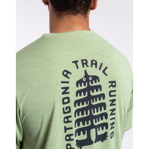 Tričko Patagonia M's Cap Cool Daily Graphic Shirt - Lands Tree Trotter: Salvia Green X-Dye
